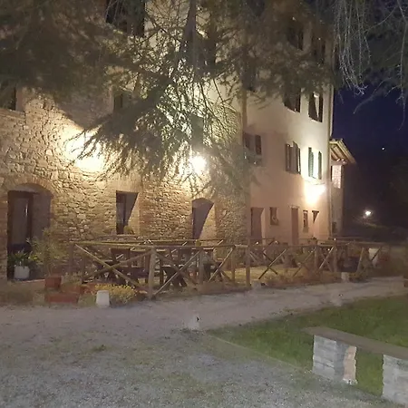 Il Moro Country House *